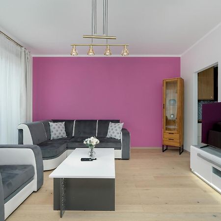 Apartment With Balcony And Free Parking In Poznan By Noclegi Renters מראה חיצוני תמונה