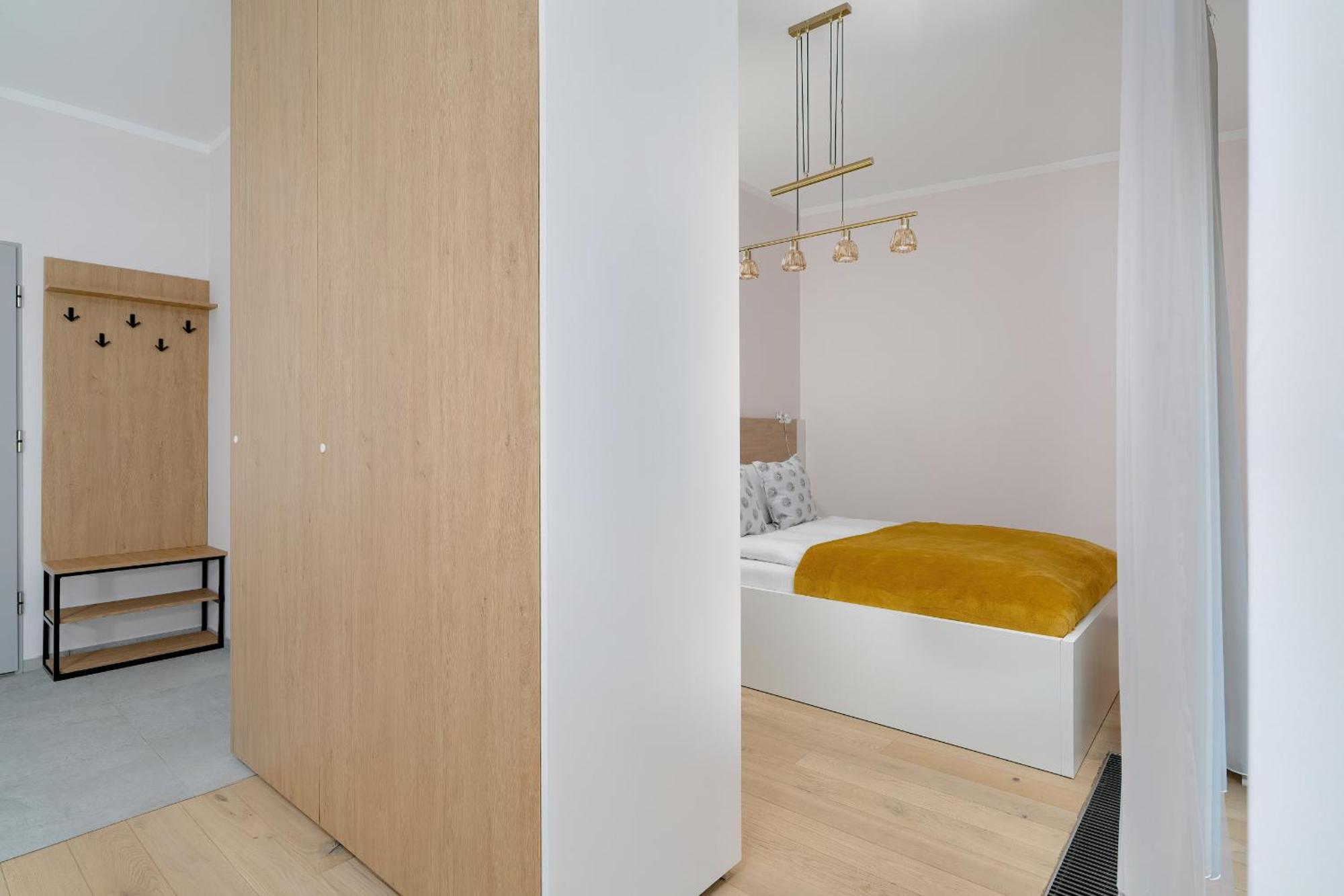 Apartment With Balcony And Free Parking In Poznan By Noclegi Renters מראה חיצוני תמונה